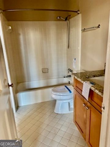 8323 Seven Oaks Drive, Jonesboro, GA 30236