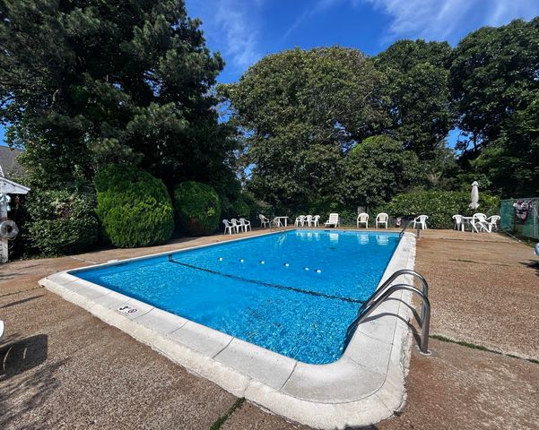 174 Upper County Road 2-5, Dennis Port, MA 02639