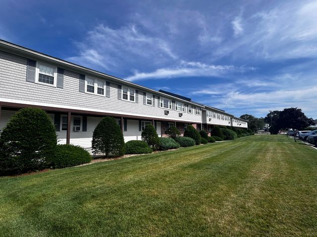 174 Upper County Road 2-5, Dennis Port, MA 02639