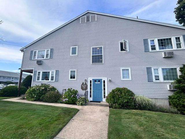174 Upper County Road 2-5, Dennis Port, MA 02639
