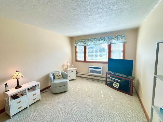 174 Upper County Road 2-5, Dennis Port, MA 02639