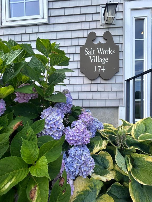 174 Upper County Road 2-5, Dennis Port, MA 02639