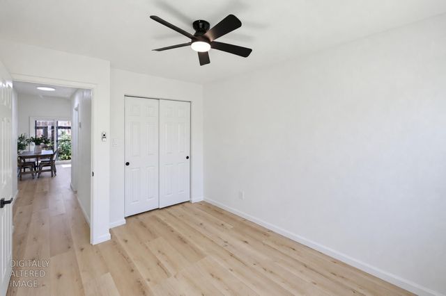 3932 Whitney Ave, Sacramento, CA 95821