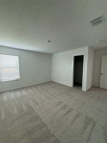 904 Prestonwood Lane, Keene, TX 76031
