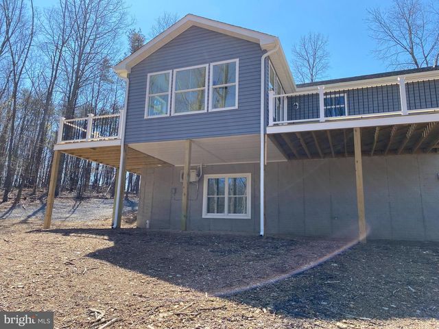 256 ROUNDTOP LN, Berkeley Springs, WV 25411