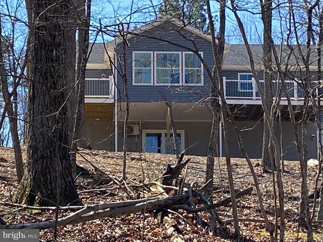256 ROUNDTOP LN, Berkeley Springs, WV 25411
