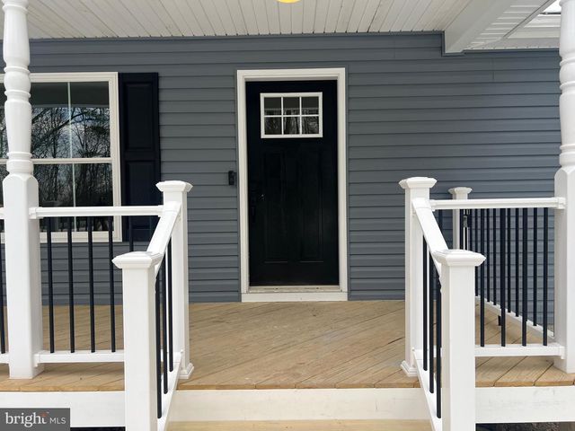 256 ROUNDTOP LN, Berkeley Springs, WV 25411