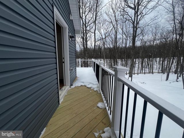 256 ROUNDTOP LN, Berkeley Springs, WV 25411