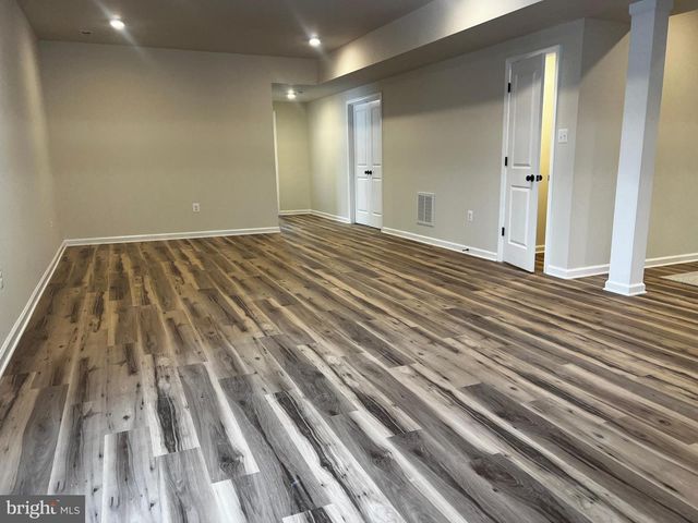 256 ROUNDTOP LN, Berkeley Springs, WV 25411