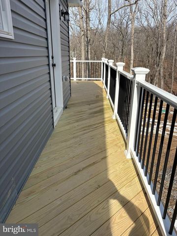 256 ROUNDTOP LN, Berkeley Springs, WV 25411