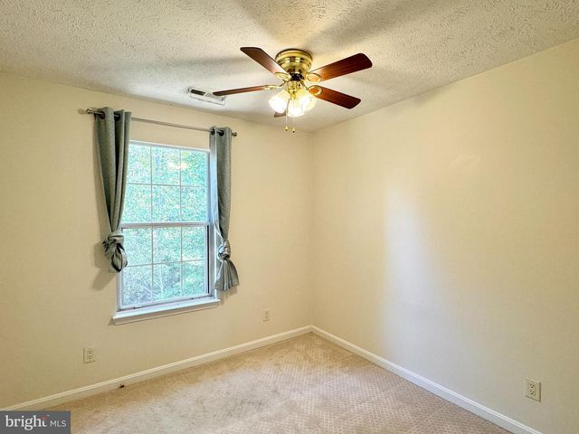 105 STAUNTON CT, Stafford, VA 22554