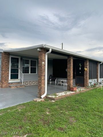 9025 Arbor DR, North Fort Myers, FL 33903