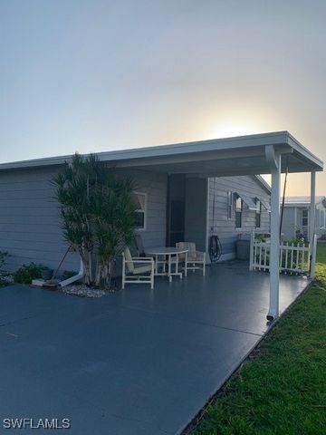 9025 Arbor DR, North Fort Myers, FL 33903