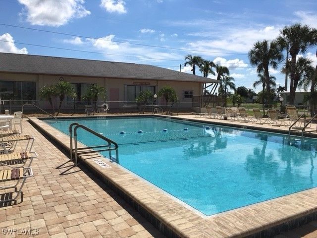 9025 Arbor DR, North Fort Myers, FL 33903