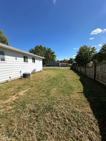 564 Northgate Drive, Greenwood, IN 46143