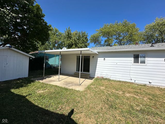 564 Northgate Drive, Greenwood, IN 46143