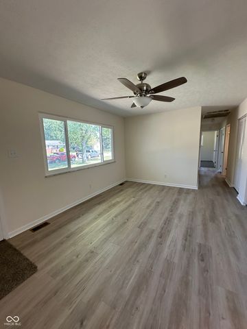564 Northgate Drive, Greenwood, IN 46143