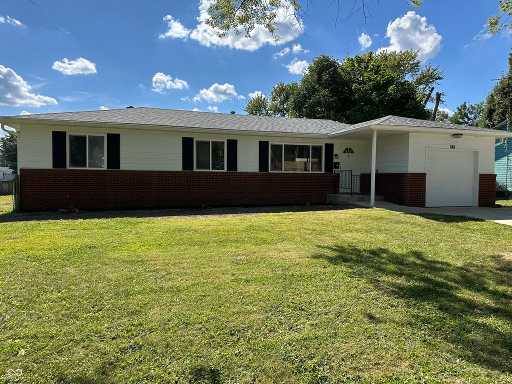 564 Northgate Drive, Greenwood, IN 46143