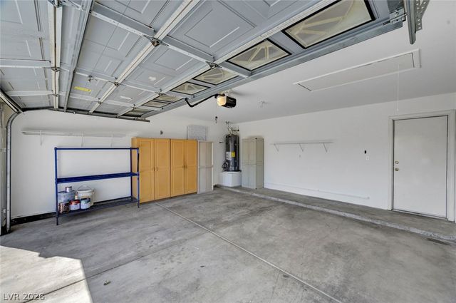 7913 Pottery Creek Drive, Las Vegas, NV 89128