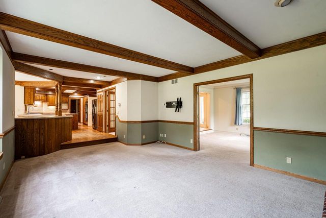 11723 N Bridgewater DRIVE, Mequon, WI 53092