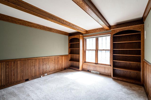 11723 N Bridgewater DRIVE, Mequon, WI 53092