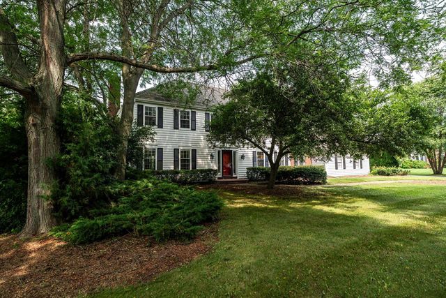11723 N Bridgewater DRIVE, Mequon, WI 53092