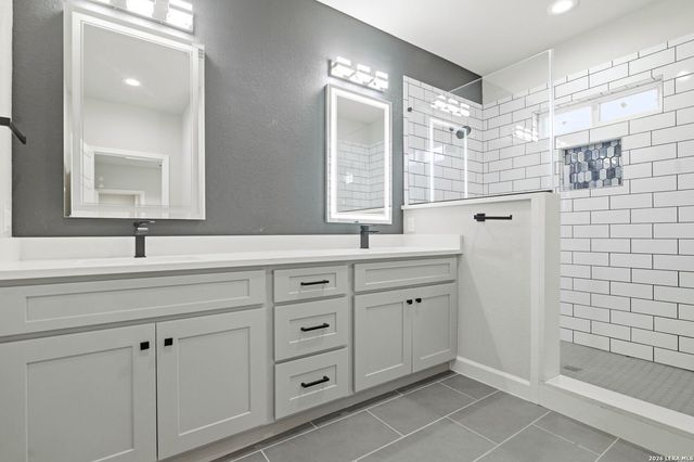 239 Porter St, San Antonio, TX 78210