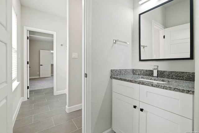 239 Porter St, San Antonio, TX 78210