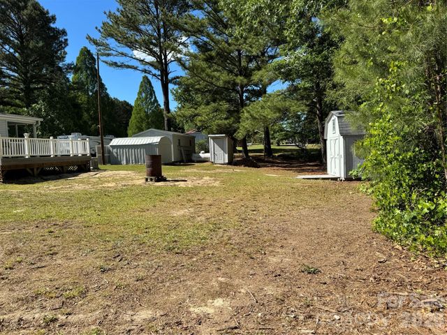 365 Deberry Road, Mount Gilead, NC 27306