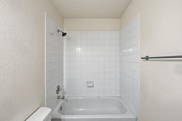 10212 Country Sage Court NW, Albuquerque, NM 87114