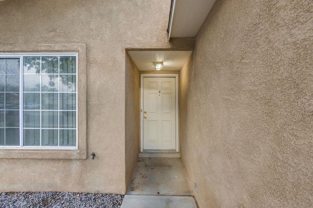 10212 Country Sage Court NW, Albuquerque, NM 87114