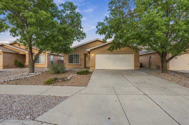 10212 Country Sage Court NW, Albuquerque, NM 87114