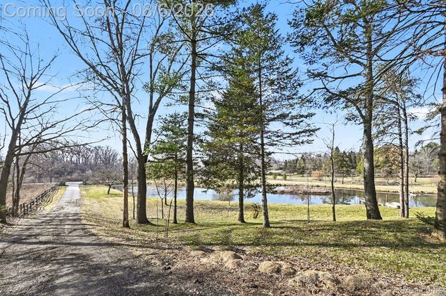 100 N Latson Road, Oceola Township, MI 48843