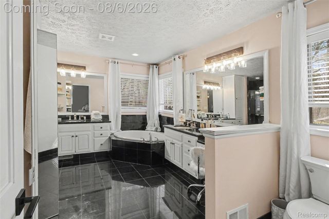 100 N Latson Road, Oceola Township, MI 48843