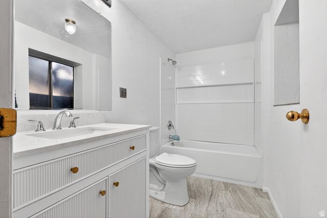 3129 N 1050 E, North Ogden, UT 84414