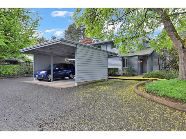 2700 HARLOW Rd, Eugene, OR 97401