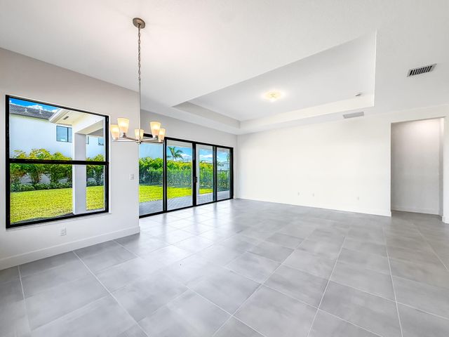 8286 Fishers Island Way, Boca Raton, FL 33434