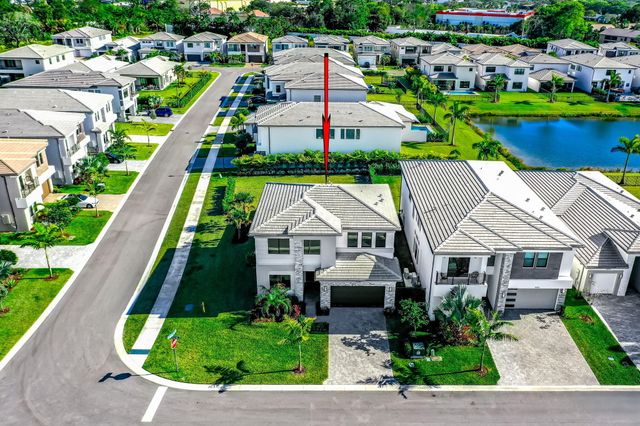 8286 Fishers Island Way, Boca Raton, FL 33434