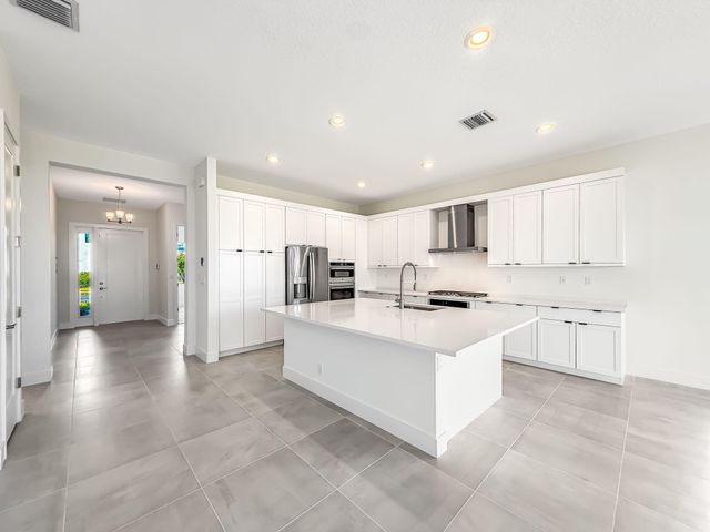 8286 Fishers Island Way, Boca Raton, FL 33434