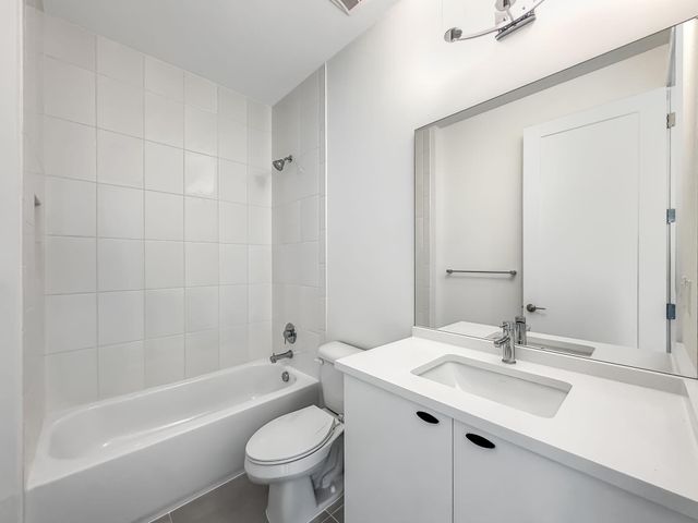 8286 Fishers Island Way, Boca Raton, FL 33434