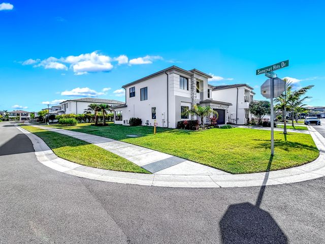 8286 Fishers Island Way, Boca Raton, FL 33434