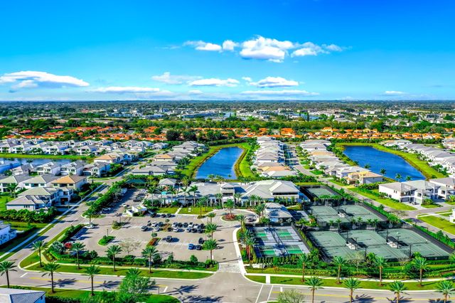 8286 Fishers Island Way, Boca Raton, FL 33434