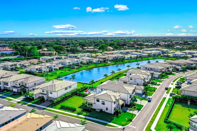 8286 Fishers Island Way, Boca Raton, FL 33434