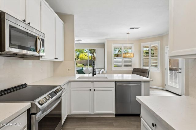7009 E ACOMA Drive 1081, Scottsdale, AZ 85254