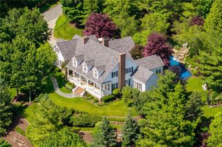 128 Mount Blaine Dr, Peters Twp, PA 15317
