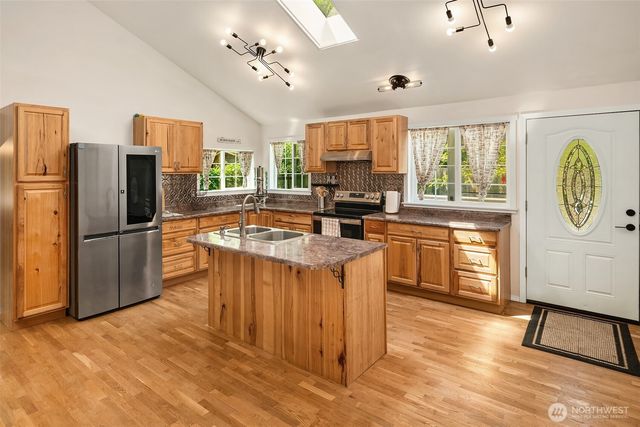 14924 E 115th Street, Puyallup, WA 98374