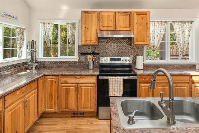 14924 E 115th Street, Puyallup, WA 98374