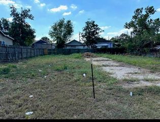 7724 Avenue J, Houston, TX 77012