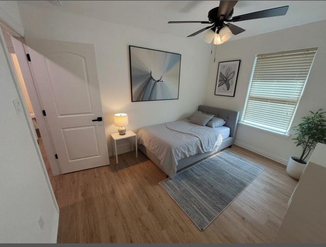 8125 Sunnyhill Street, Houston, TX 77088