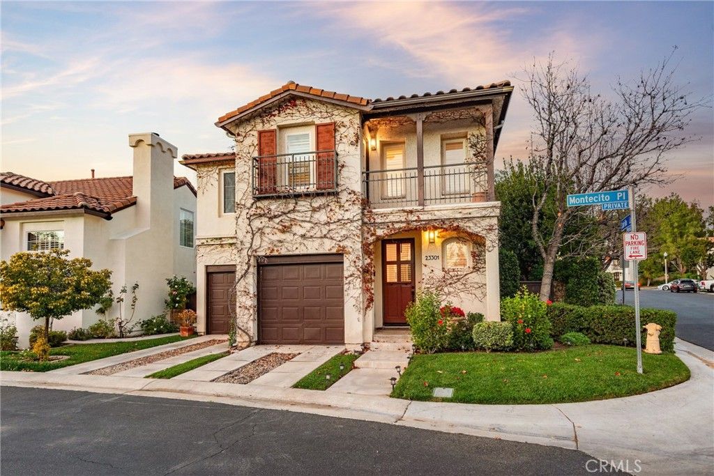 23301 Montecito, Valencia, CA 91354